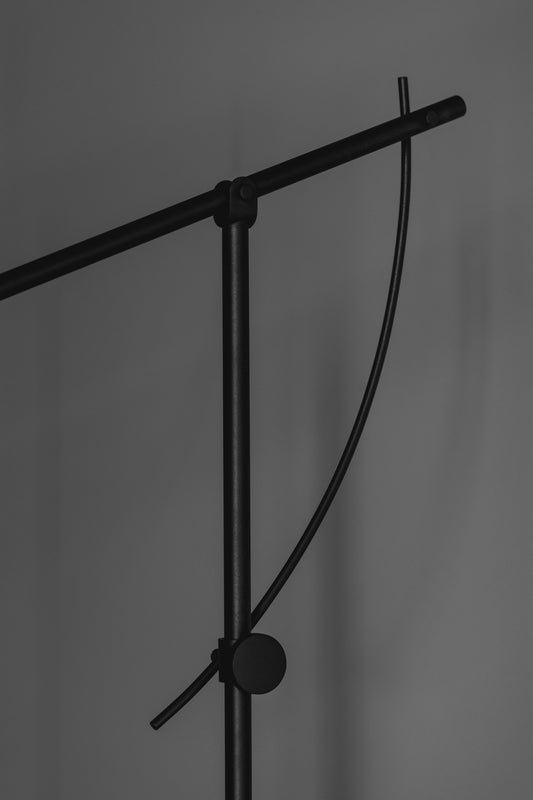 Balancer closeup-Chris Tonnesen