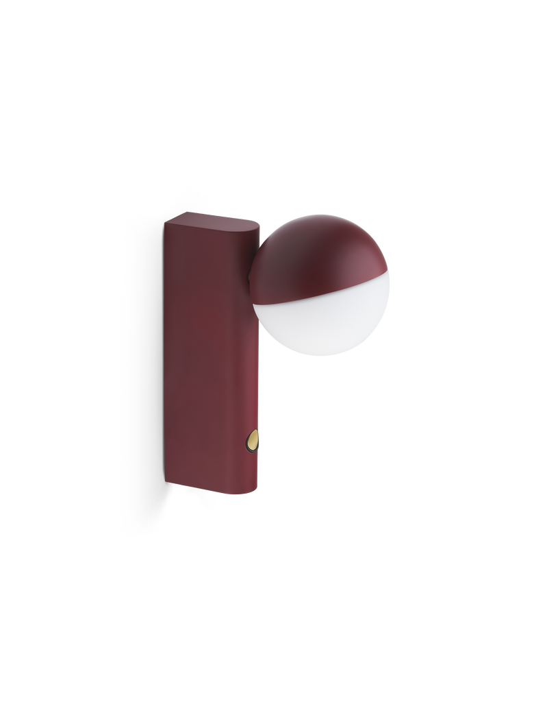 Balancer mini cherry red wall