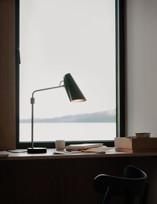 Birdy table lamp swing window portrait Photo Einar Aslaksen