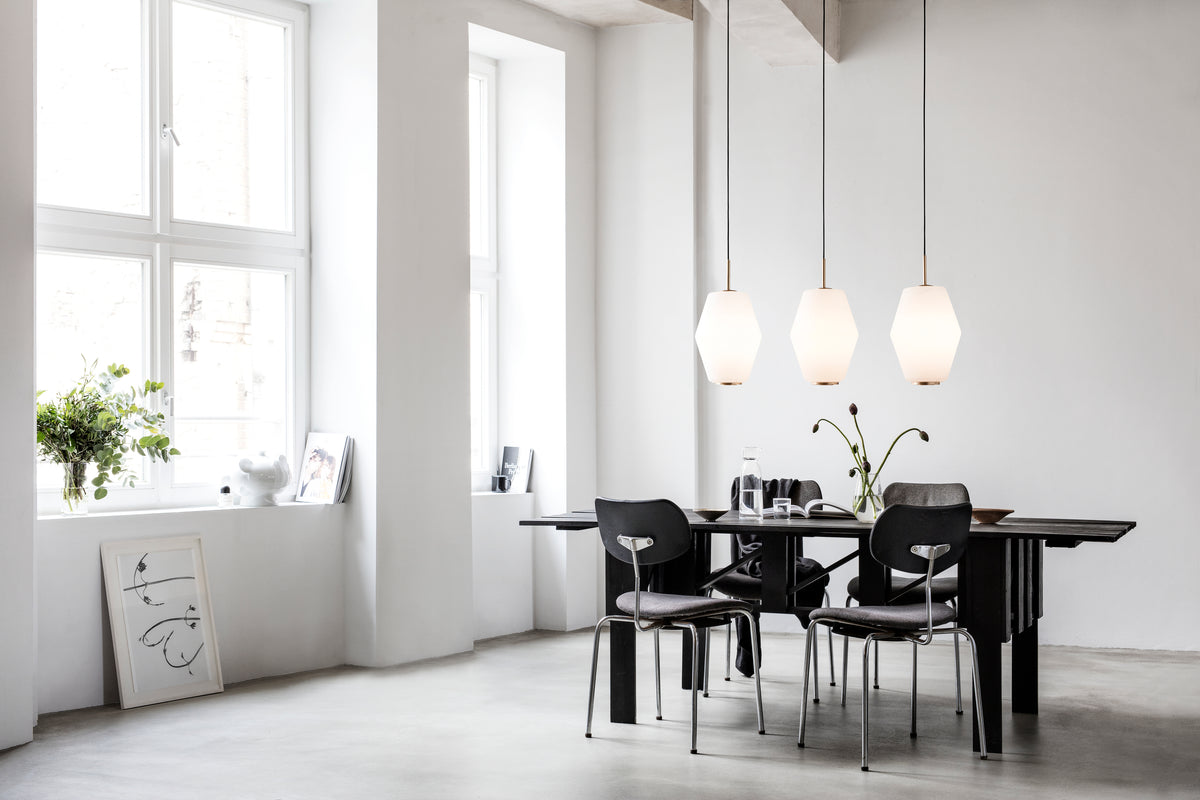 Dahl Brass diningtable-Chris Tonnesen