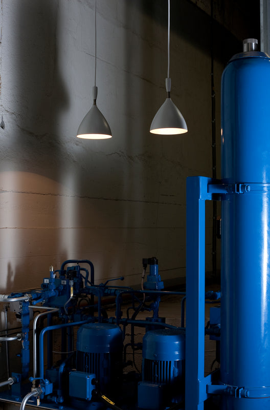 Dokka White over Machine Photo Tom Gustavsen