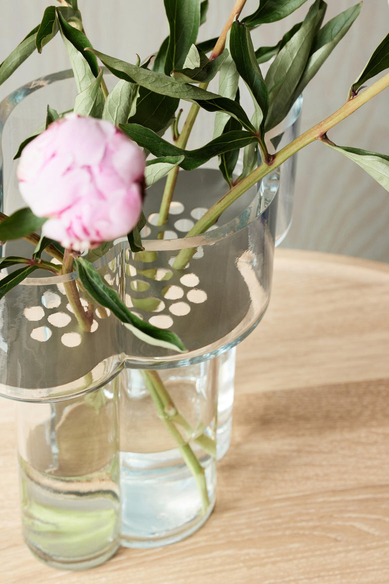 Fab vase transparent inside Ph Sara Spilling