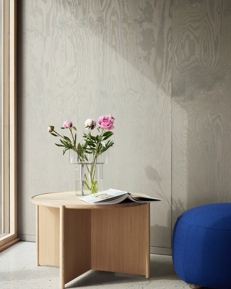 Fab vase transparent on Cling Ph Sara Spilling