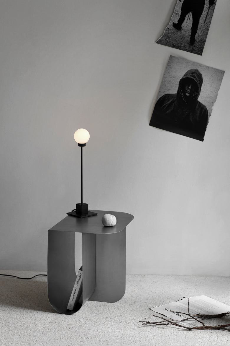 Mass side table