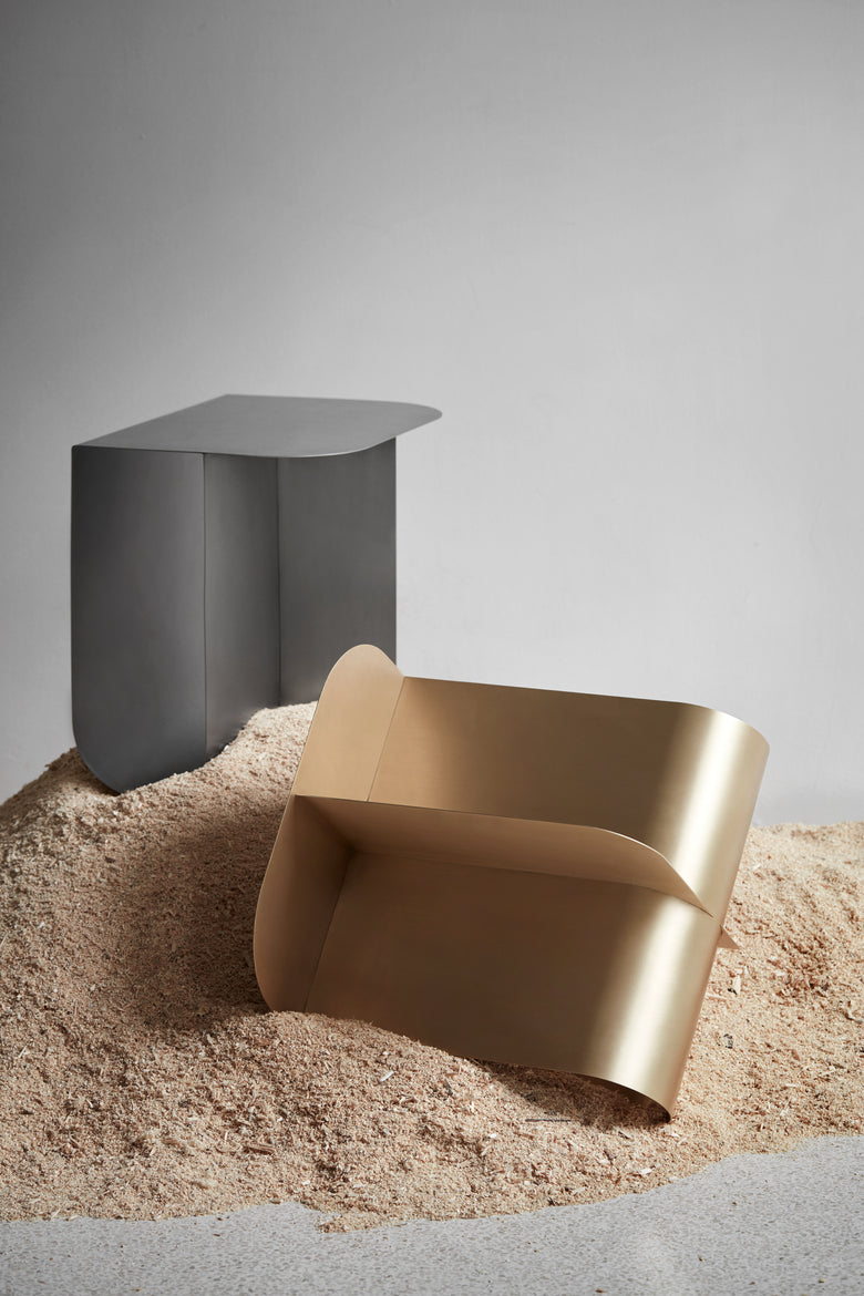 Mass side table