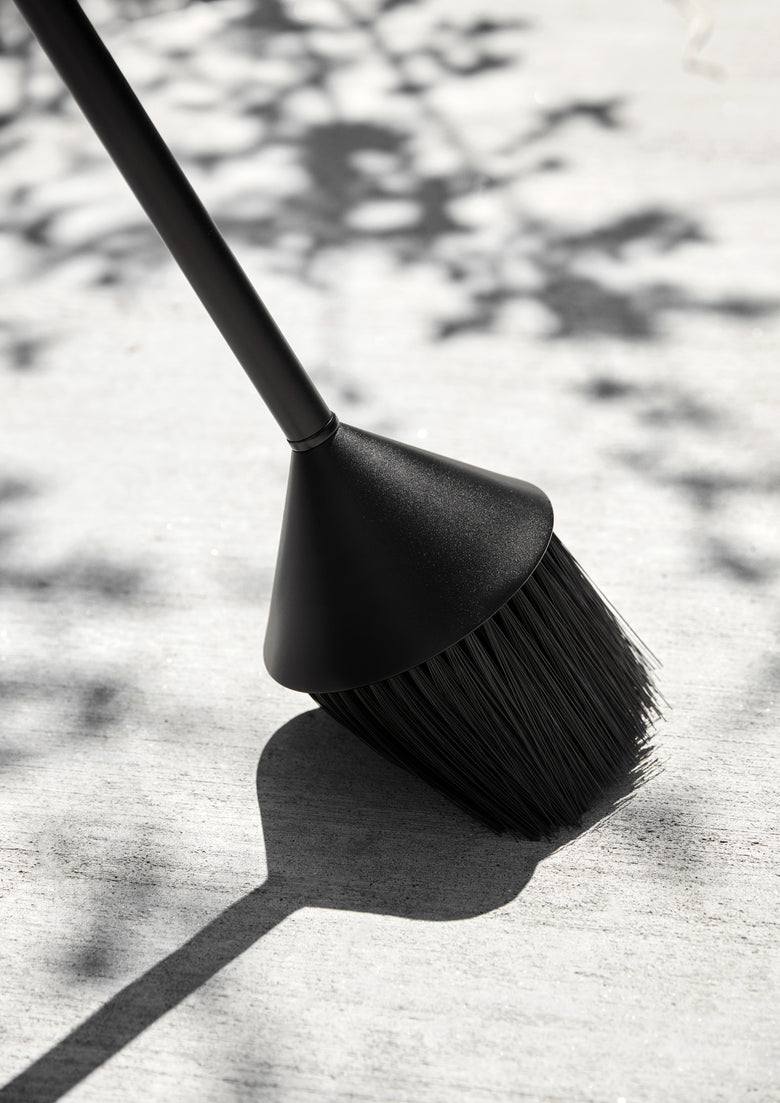 Mim outdoor broom