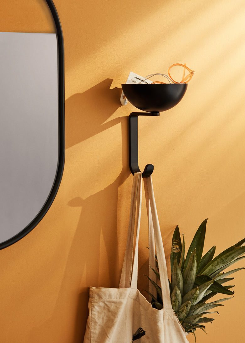 Nest wall hook