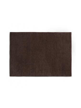 Row rug medium dark brown 7da10003 b90e 4254 9cf2 62cb060505e7
