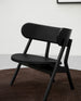 Oaki lounge black oak leather photo Chris Tonnesen scaled