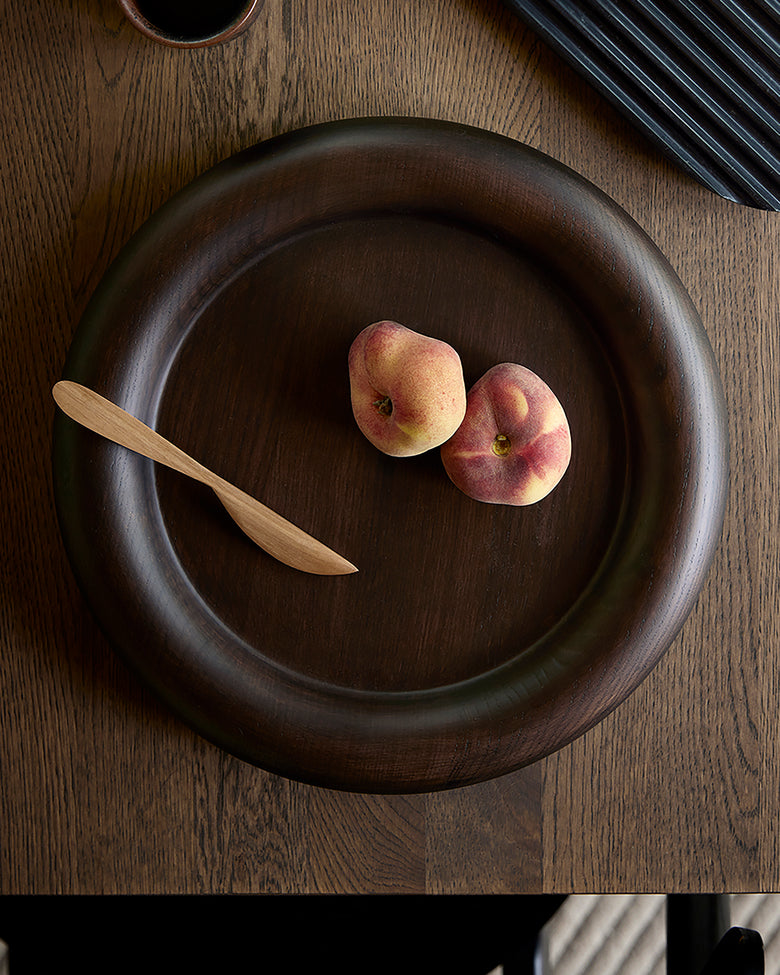 Observe tray smoked ash top view ph Chris Tonnesen