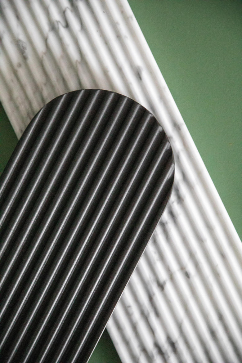 Podium black white closeup ph PO Solvberg
