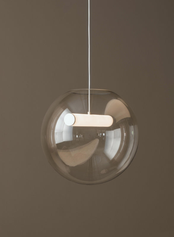 Reveal pendant large Photo Einar Aslaksen