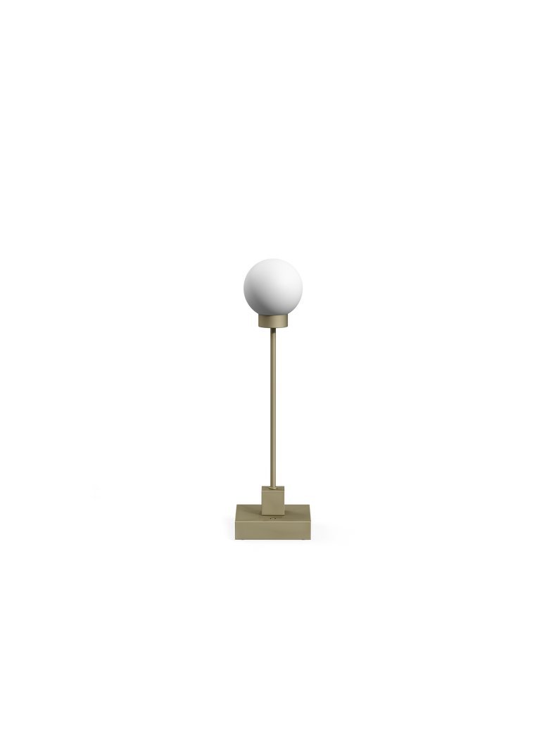 Snowball portable table lamp